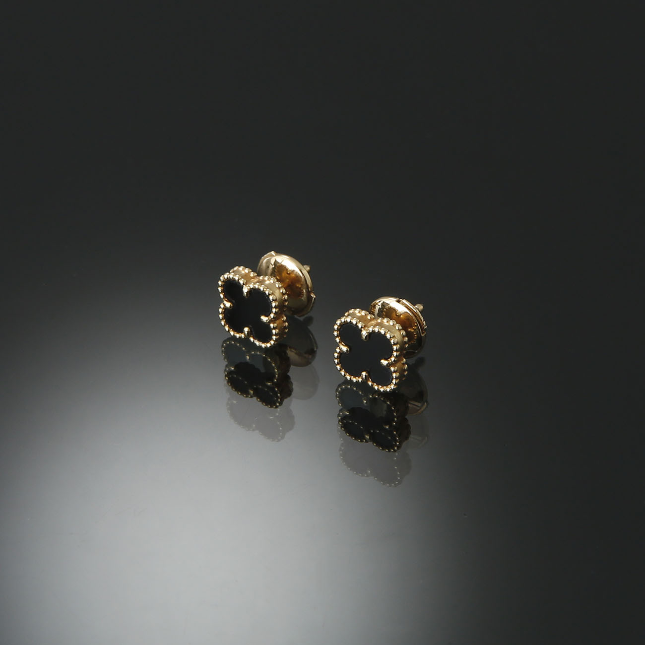 Van Cleef & Arpels(USED)반클리프앤아펠 스위트 알함브라 이어링